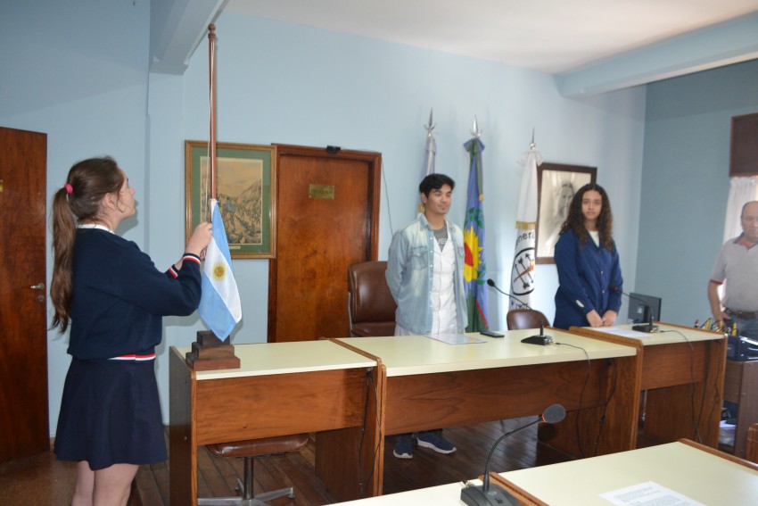 Alumnos que participarn del Parlamento Juvenil del Mercosur realizaro