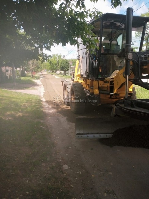 Repararon calles en los barrios Quintanilla y San Martn